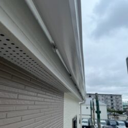 春日部市にて雨樋交換工事を行いました