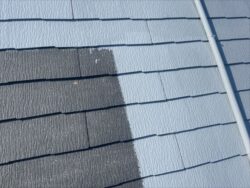 蓮田市にて　屋根外壁塗装工事 屋根　下塗り