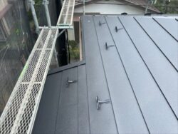 さいたま市見沼区にて 新規屋根材設置