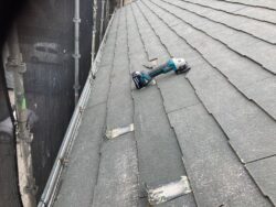 さいたま市浦和区　屋根カバー外壁塗装 雪止め金具撤去