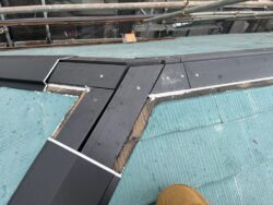 さいたま市北区　屋根塗装棟板金交換工事 棟板金設置