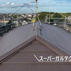 パミール屋根の屋根カバー工事【スーパーガルテクト】・外壁塗装工事をさいたま市緑区にて施工いたしました