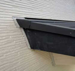 さいたま市岩槻区　屋根外壁塗装 コーキング処理