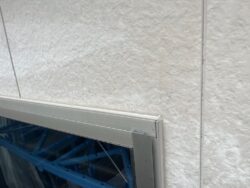 さいたま市浦和区　屋根カバー外壁塗装 コーキング処理