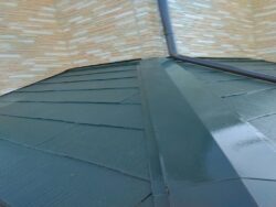 さいたま市見沼区　棟板金外壁屋根塗装　屋根塗装