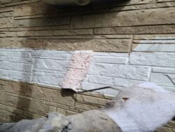 さいたま市北区　屋根漆喰外壁塗装 下塗り