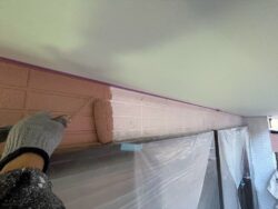 さいたま市西区外壁屋根塗装外壁中塗り 