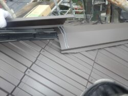 練馬区　屋根カバー外壁塗装 棟板金設置