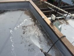 さいたま市緑区　防水コーキング交換付帯塗装 洗浄