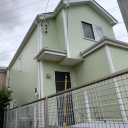 蓮田市にて屋根・外壁塗装工事を行いました