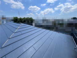 さいたま市岩槻区にて屋根材設置