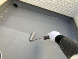 越谷市　屋根外壁塗装 ベランダプライマー