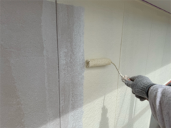 さいたま市北区にて外壁中塗り