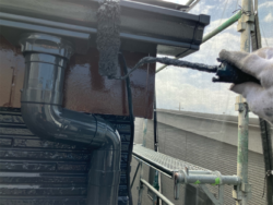 さいたま市北区 屋根外壁塗装 竪樋塗装