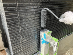 さいたま市北区　屋根外壁塗装上塗り