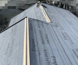 さいたま市北区　屋根カバー　棟板金設置