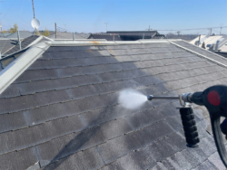 岩槻区　屋根カバー 洗浄