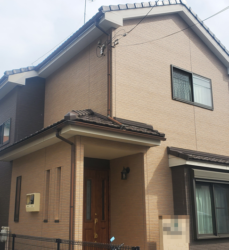 桶川市にて外壁塗装施工前の写真