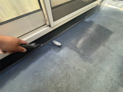 志木市屋根外壁塗装ベランダ