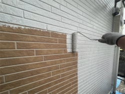 志木市屋根外壁塗装屋根下塗り