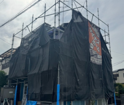 蓮田市　屋根外壁塗装 足場設置