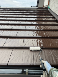 さいたま市緑区にて屋根下塗り