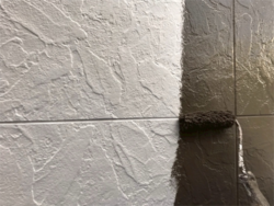 さいたま市緑区外壁塗装工事中塗り